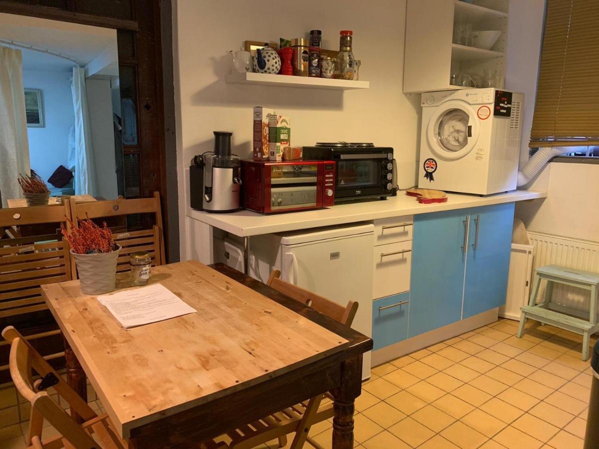 Chalk Farm Studio Apartment