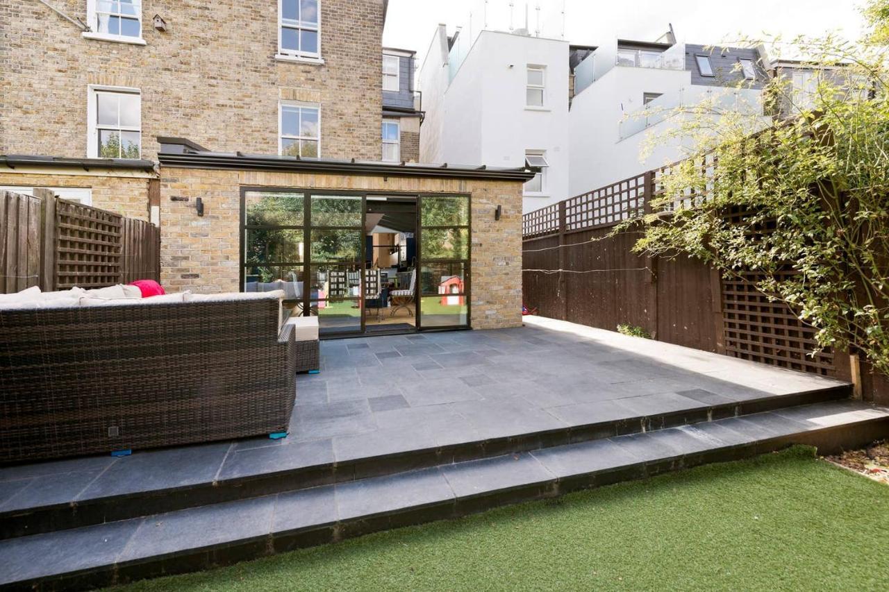 Bright & Spacious 5 Bed House In Charming Putney * London