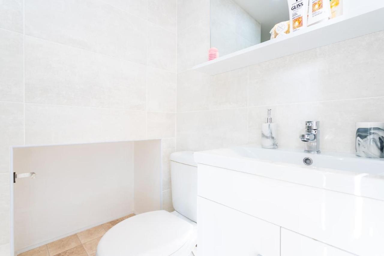 Lovely Flat In West Kilburn By Queen's Park Appartement Londen