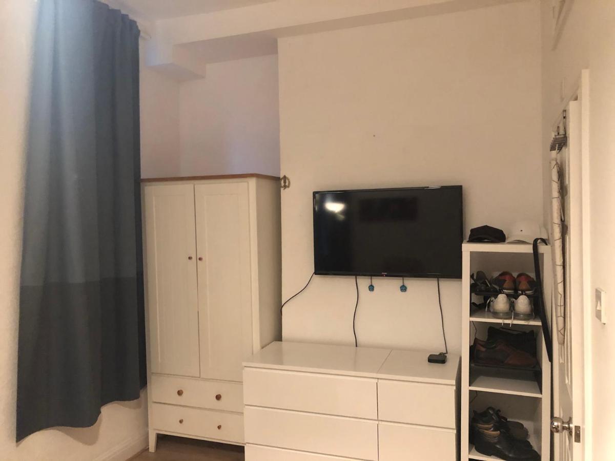 Flat Finchley Rd Nw11 Leilighet *