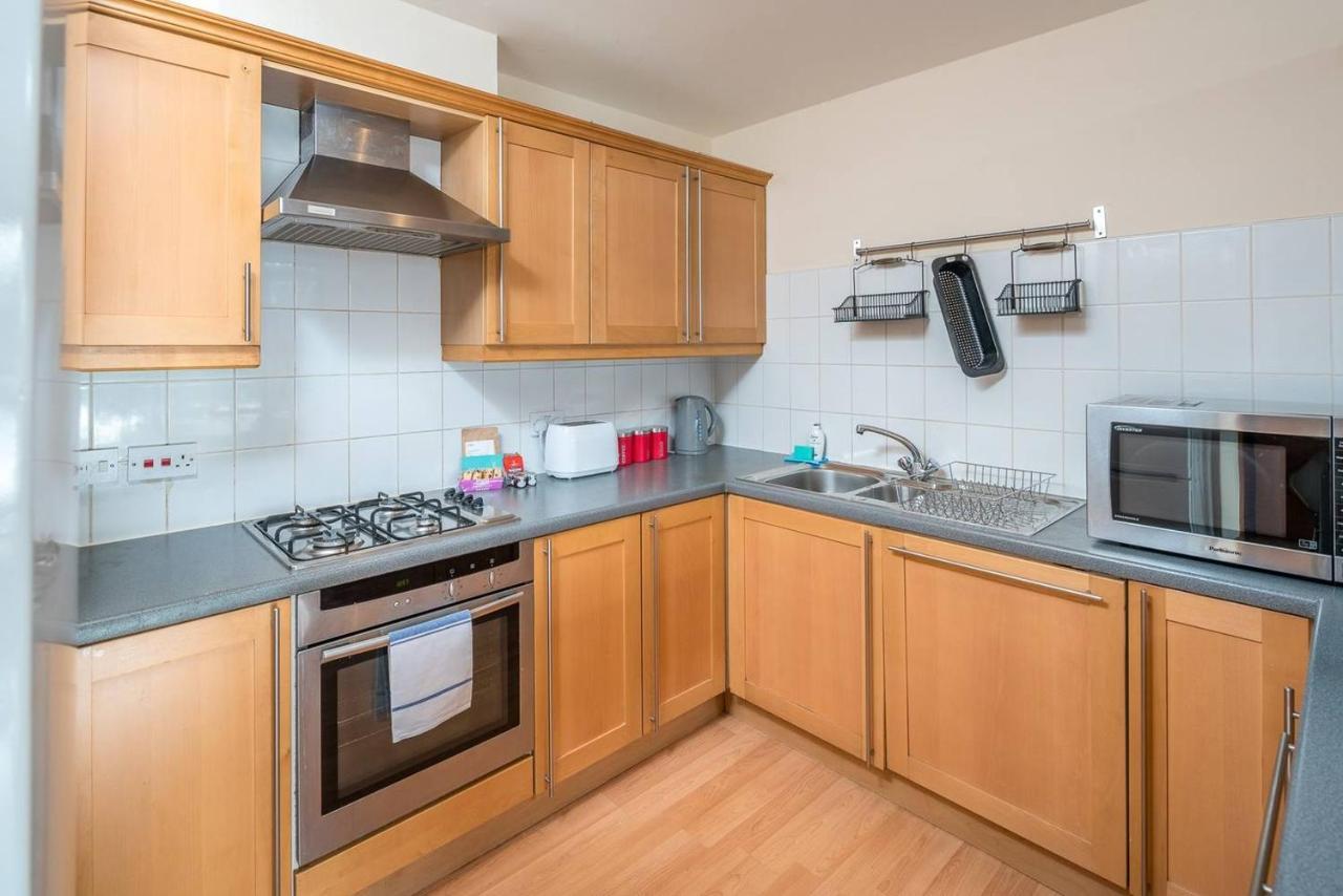 Apartment Bright 2 Bed 2 Bath Near Canary Wharf