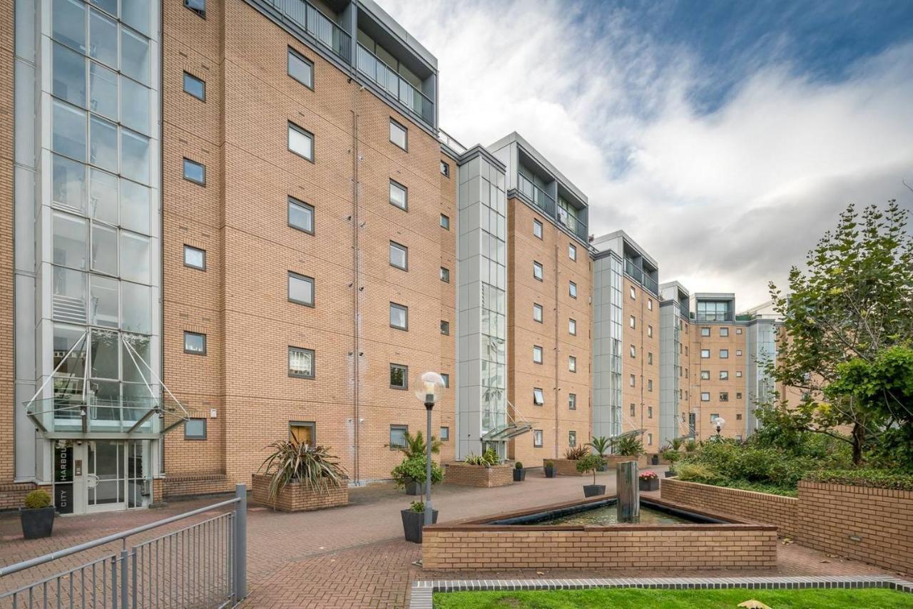 Apartment Bright 2 Bed 2 Bath Near Canary Wharf London