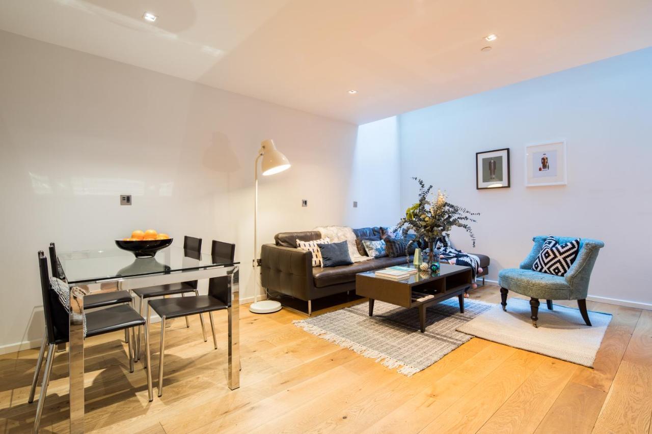 Hyde Park Luxe *