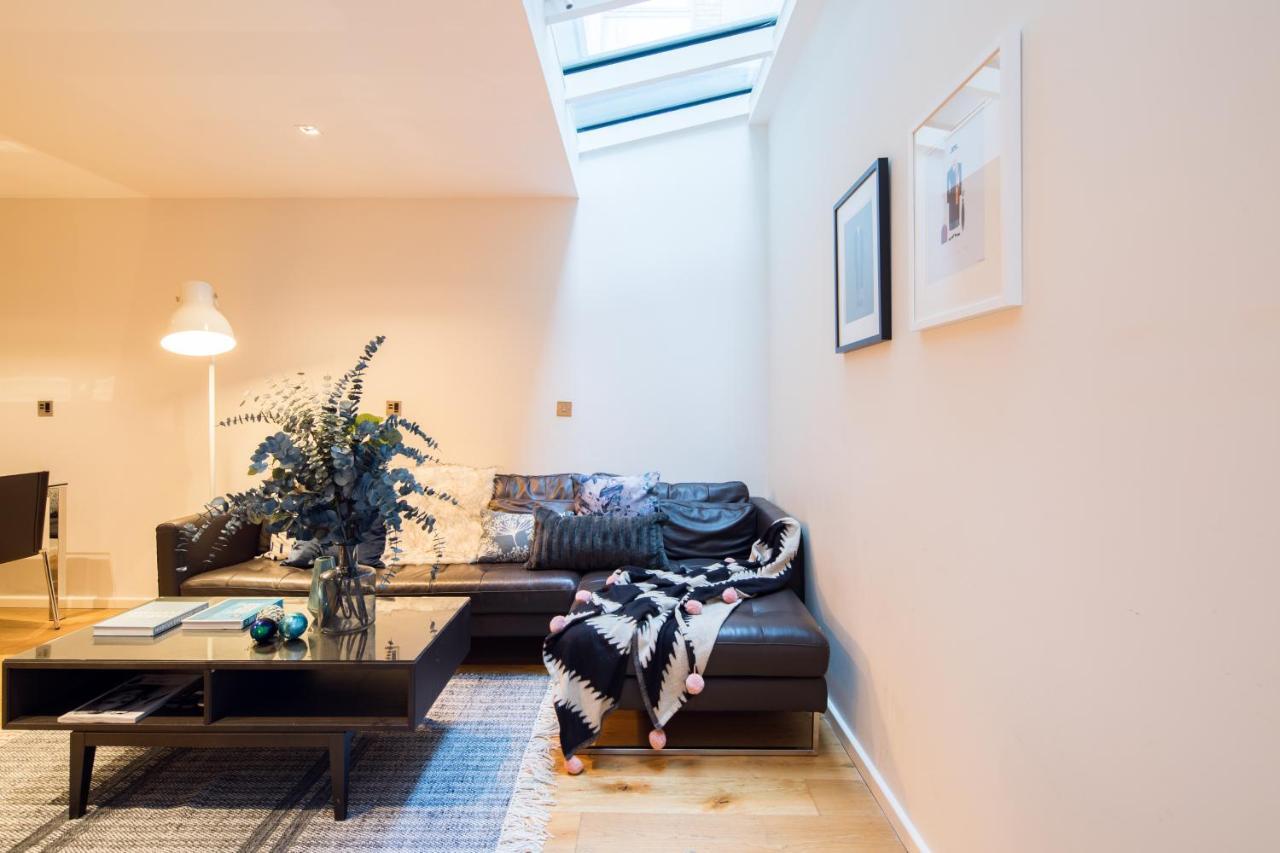 Hyde Park Luxe Apartment *