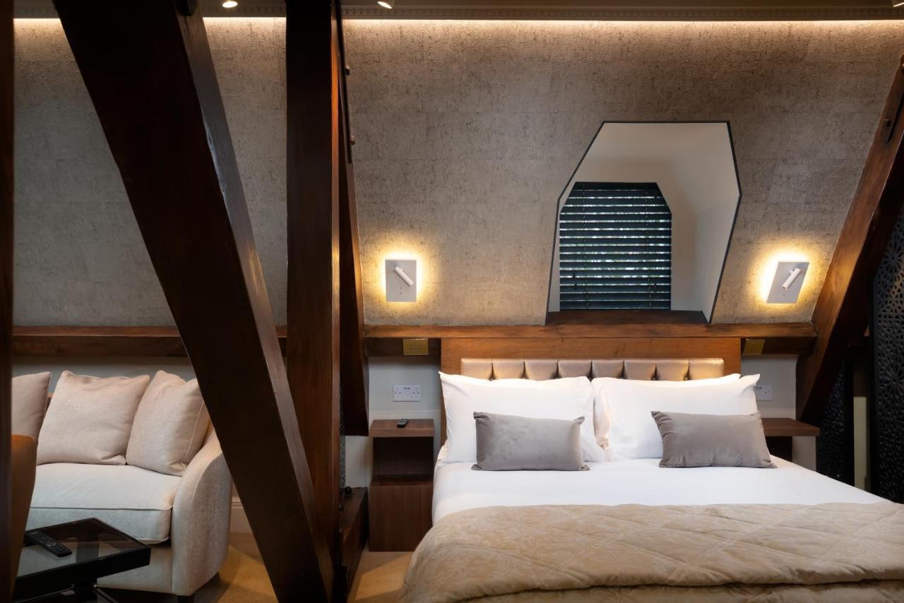 Hotel The Lansbury Heritage A Sunday - Canary Wharf London