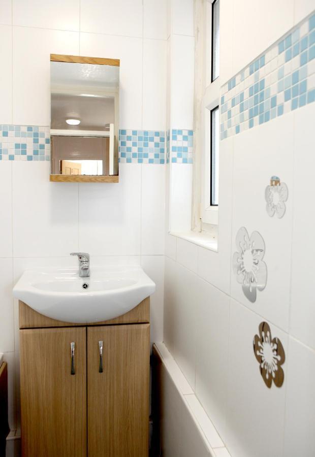 East End Guest house *