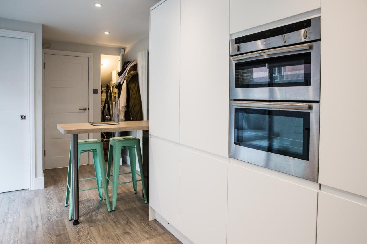 Magnificent House For 6 In Fulham With Back Garden Vakantiehuis Londen