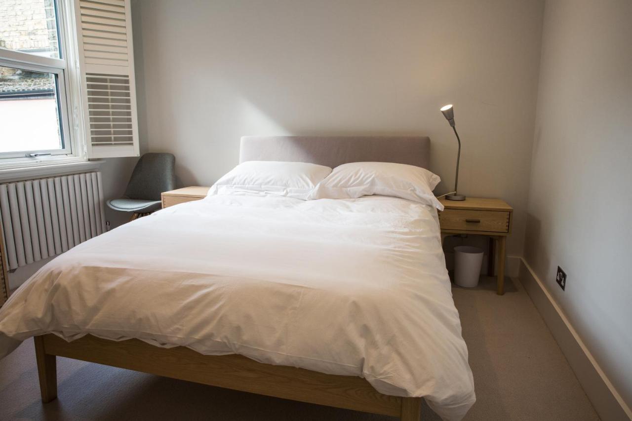 Magnificent House For 6 In Fulham With Back Garden * Londen