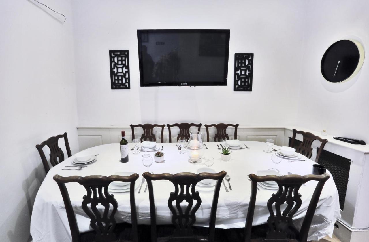 Pensión Covent Garden Suites *