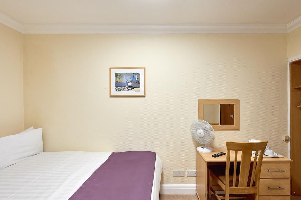Oyo 24 Sussex, Paddington 3* Londres