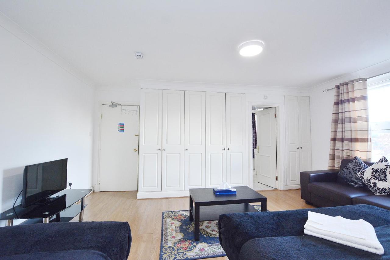 Hostel Hyde Park Gate London