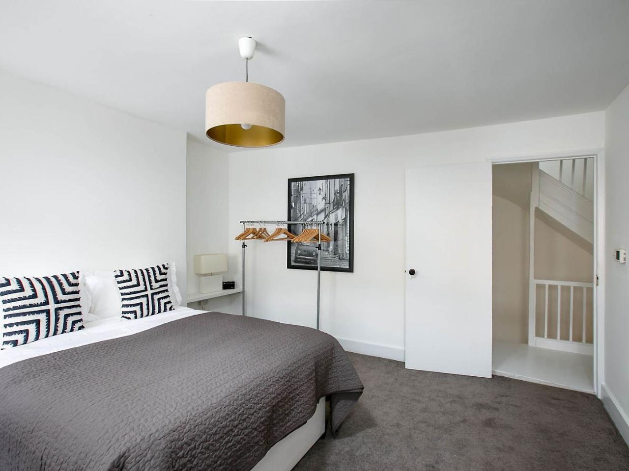 Apartment Lovely Maisonette - Goodge Street 55 London