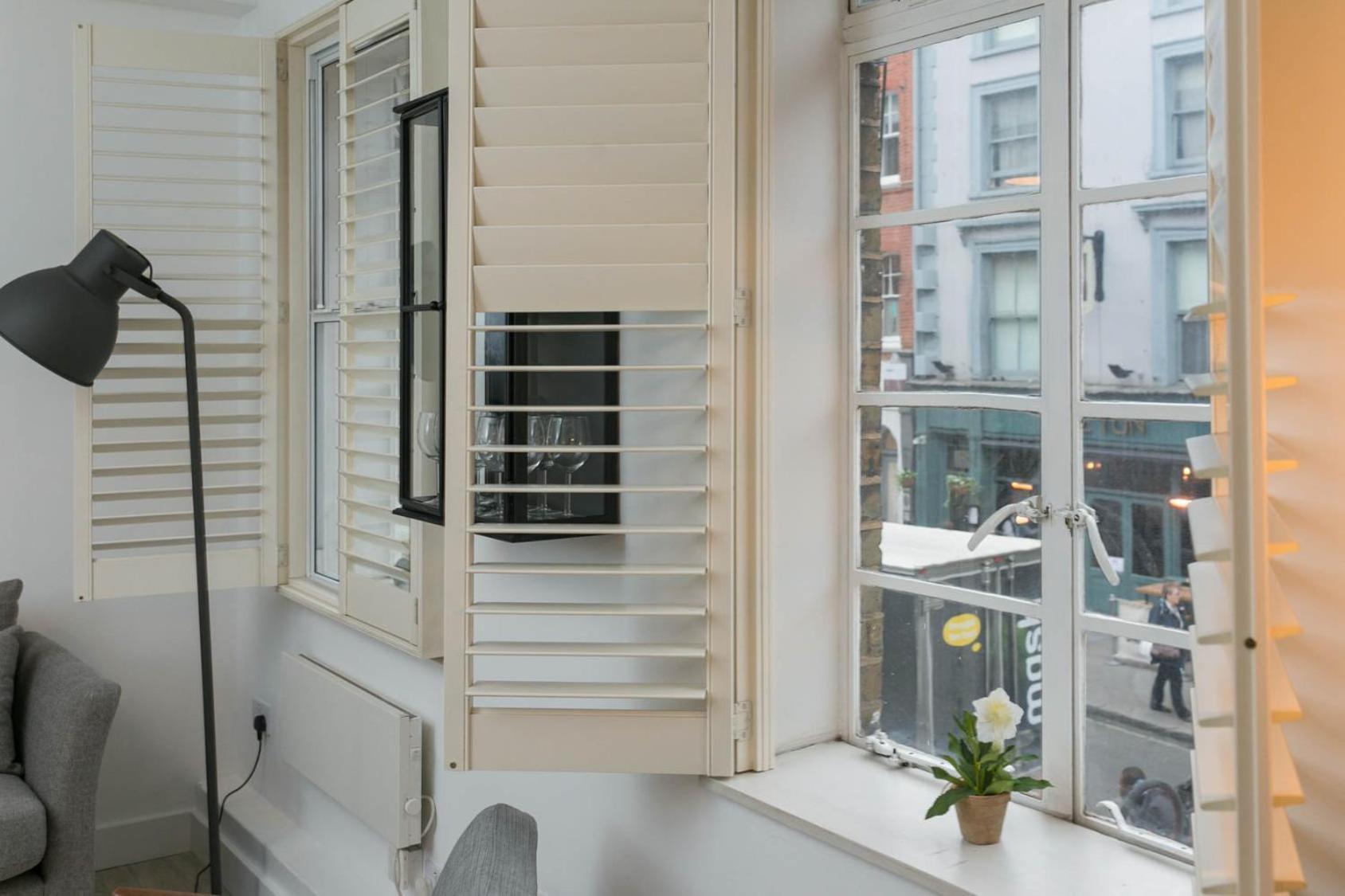 Lovely Maisonette - Goodge Street 55 Apartment London