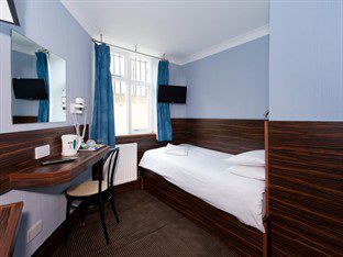 Angus 2* Londen