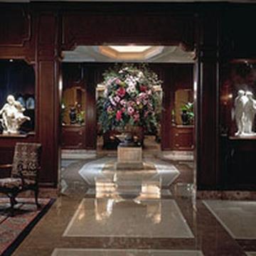 Hotel Four Season 3*