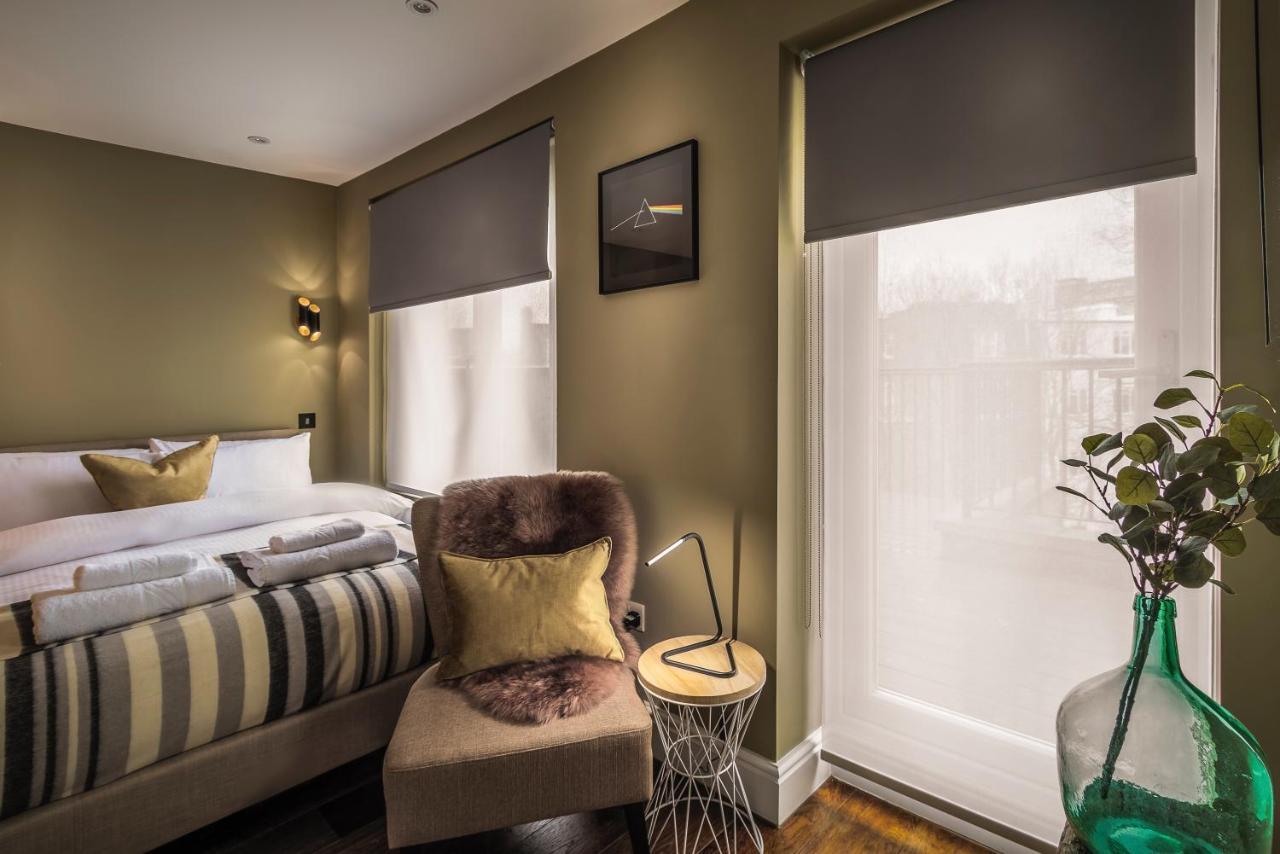 The Knaresborough By Nestor 3* London