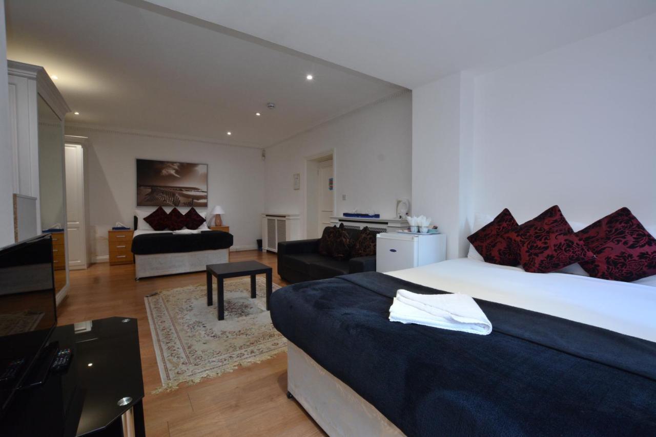 Hostel Hyde Park Gate London