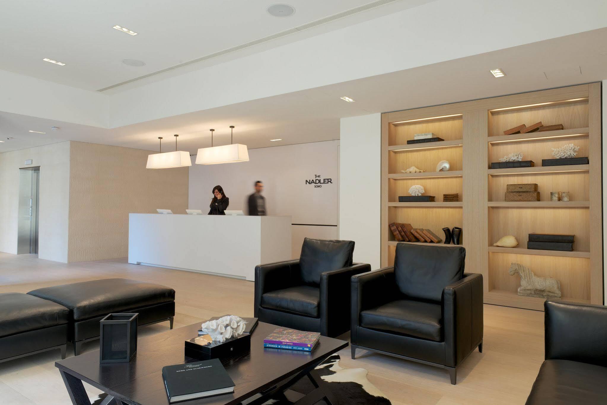 Hotel The Resident Soho 4*