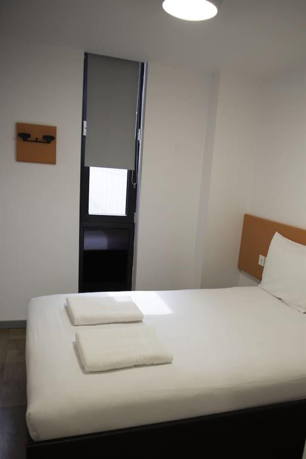 Hotell Easyhotel Shoreditch London