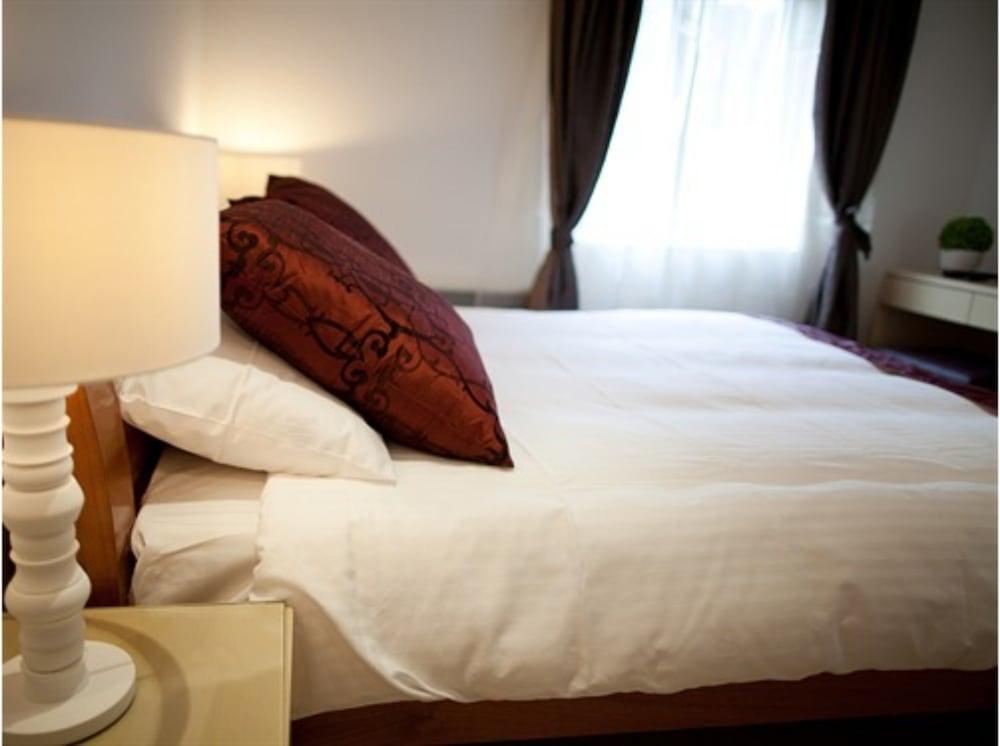 Belle Cour Hotell