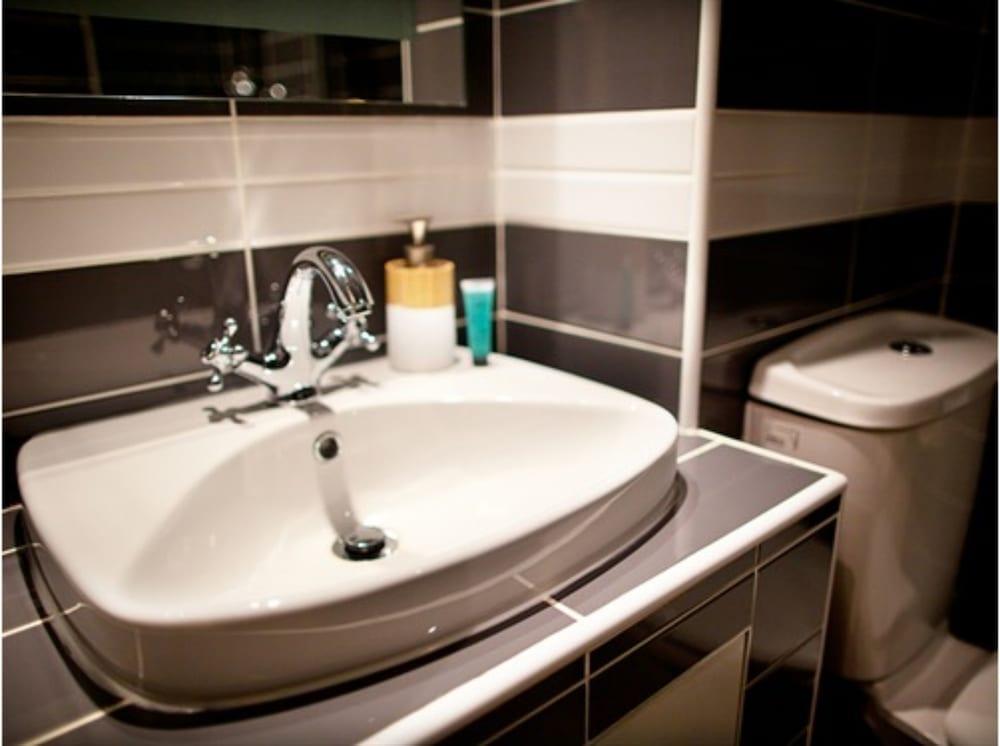 Belle Cour Hotell 4*
