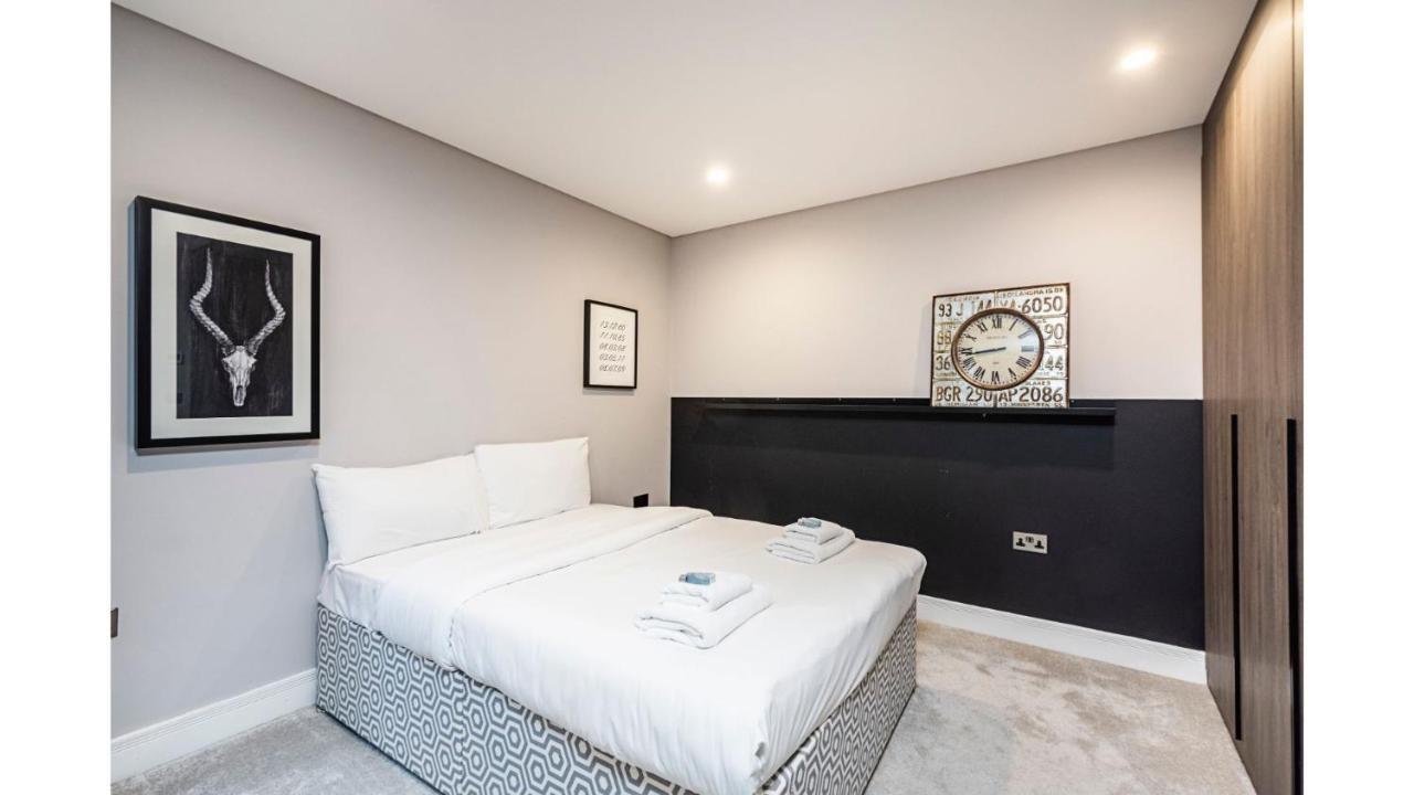Luxurious 3 Bed Apt Westbourne Park Villas Sk London