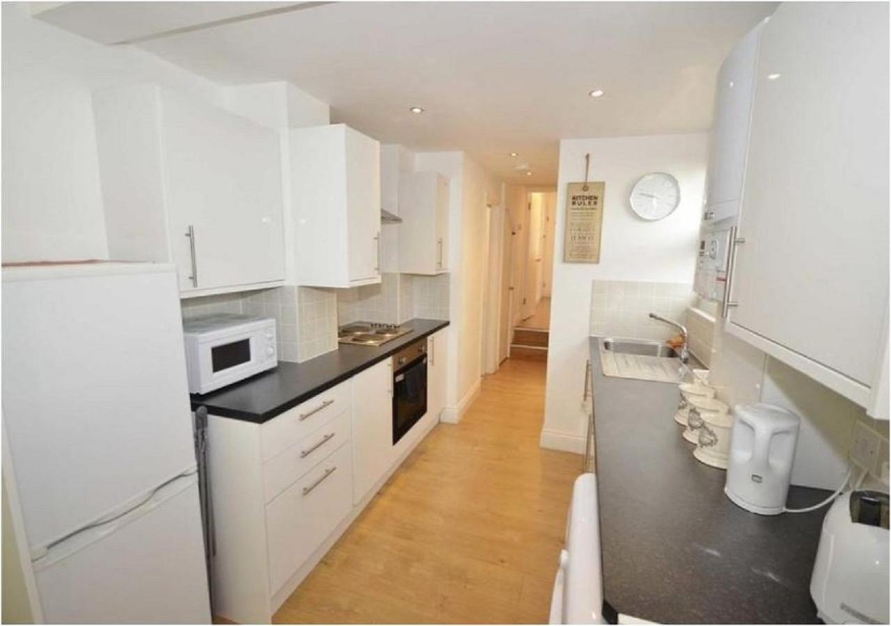 Premier Contractors North * London