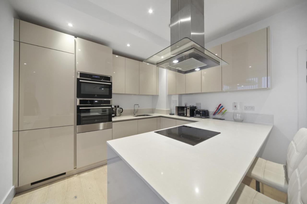 Stylish Near Central Free Wifi Apartment *