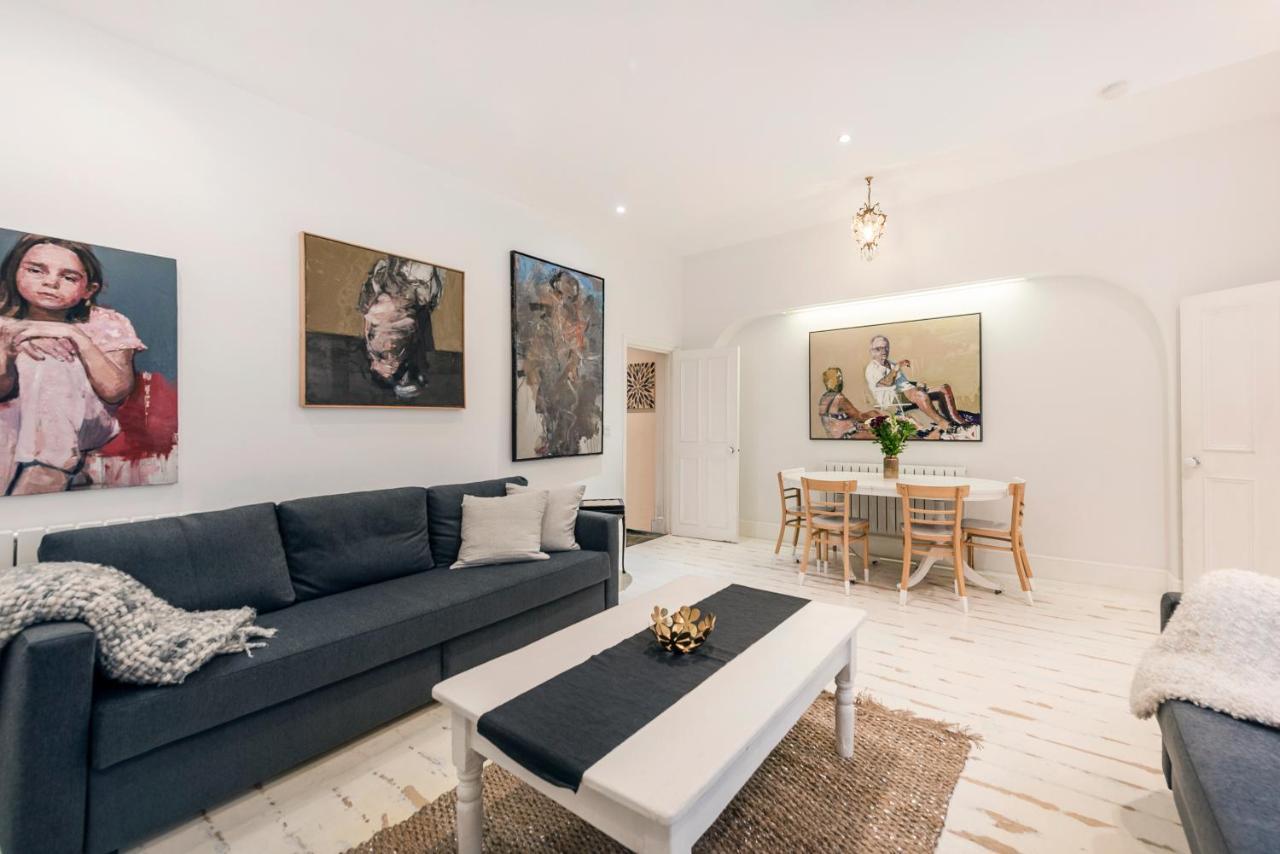 Cs Notting Hill London