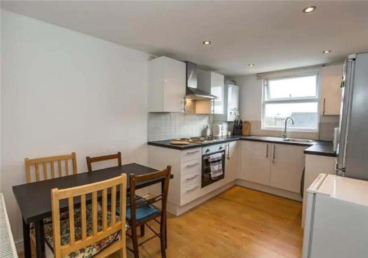Premier Contractors North * London
