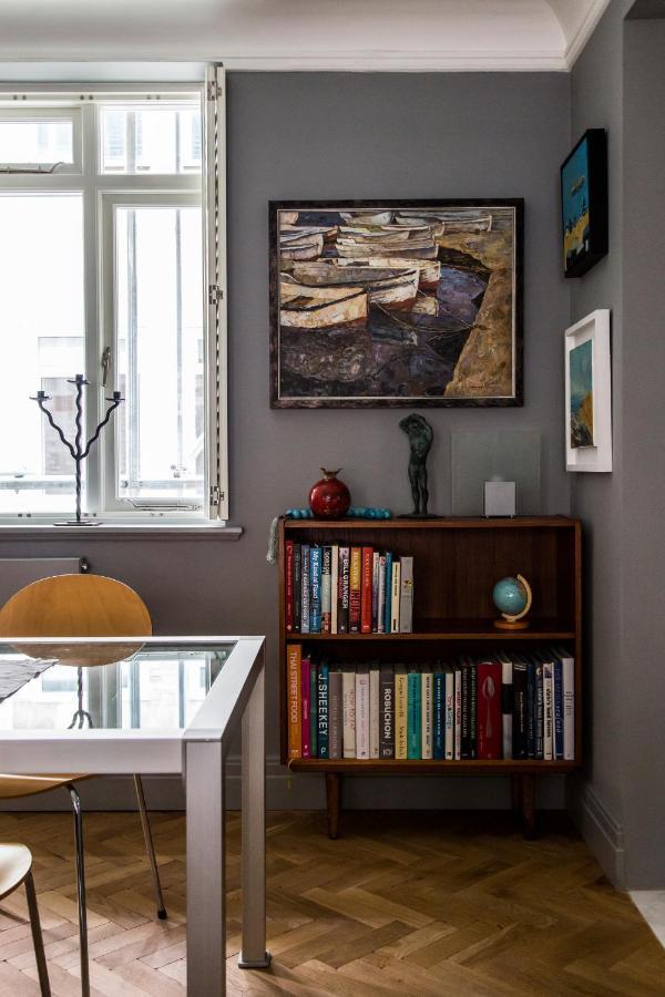 De Walden Street By Onefinestay Londen