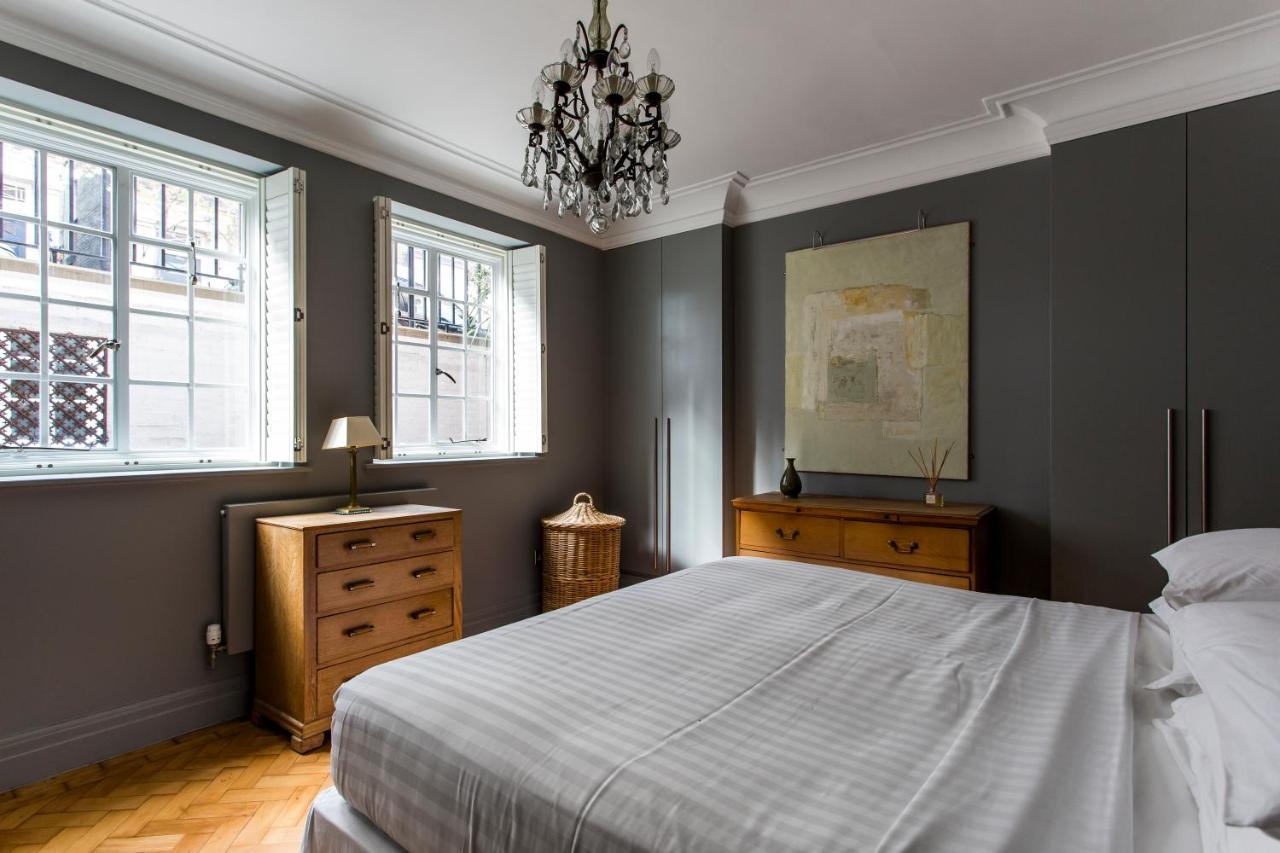 De Walden Street By Onefinestay Londen