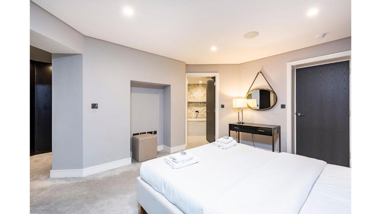 Apartment Luxurious 3 Bed Apt Westbourne Park Villas Sk *