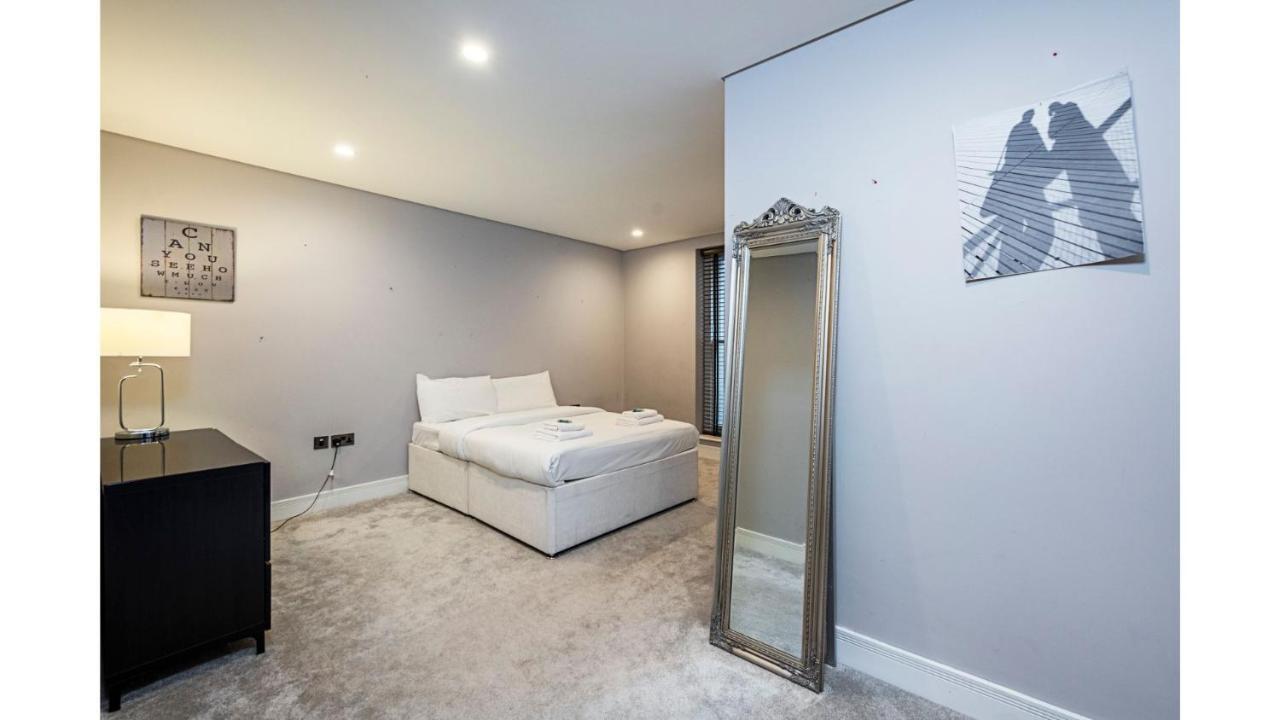 Luxurious 3 Bed Apt Westbourne Park Villas Sk
