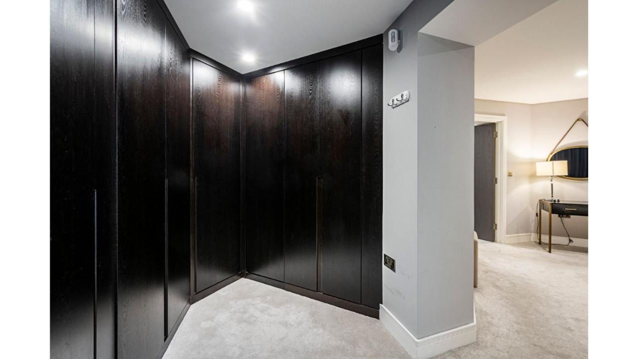Apartment Luxurious 3 Bed Apt Westbourne Park Villas Sk
