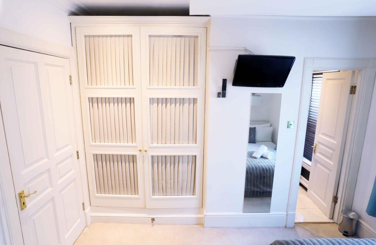 Piccadilly Circus Suites * Londen