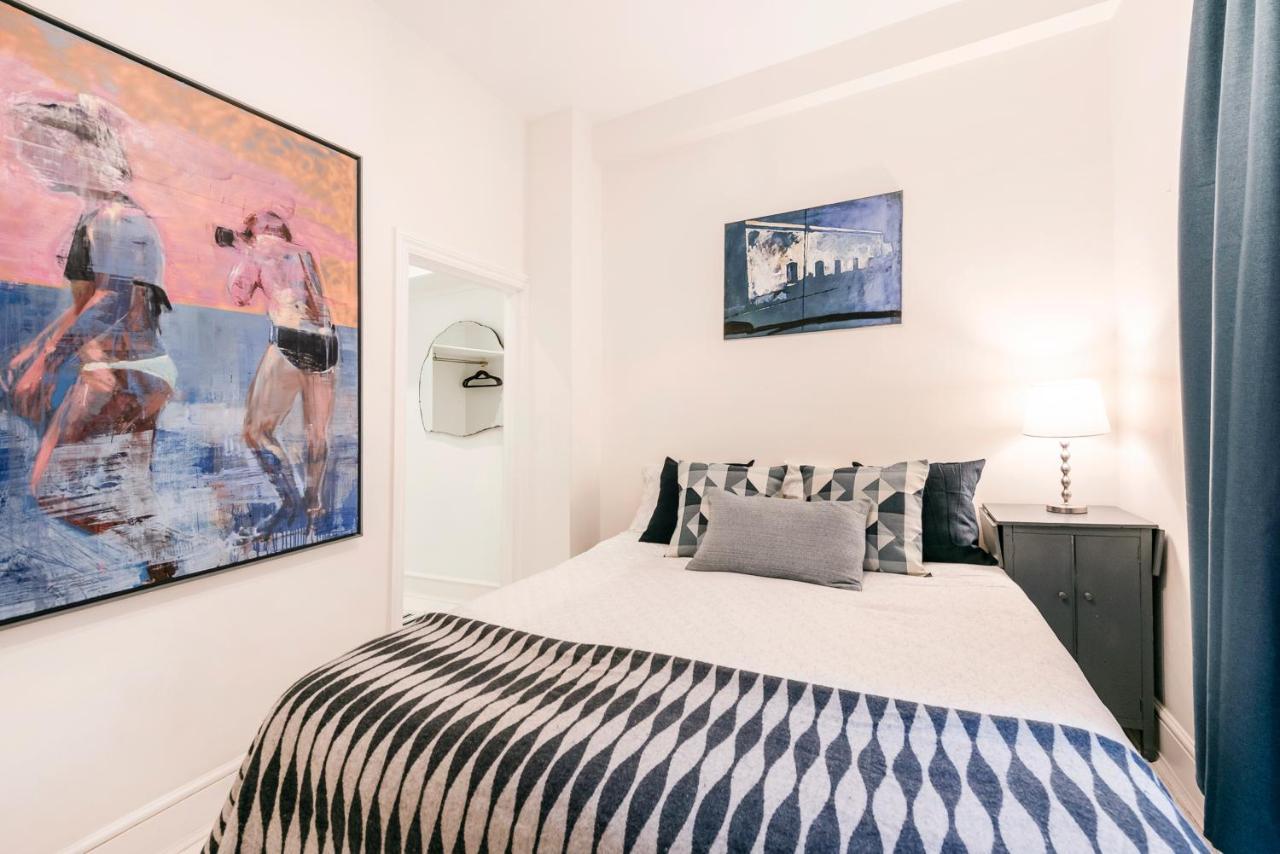 Cs Notting Hill London