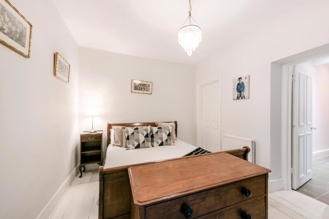 Cs Notting Hill