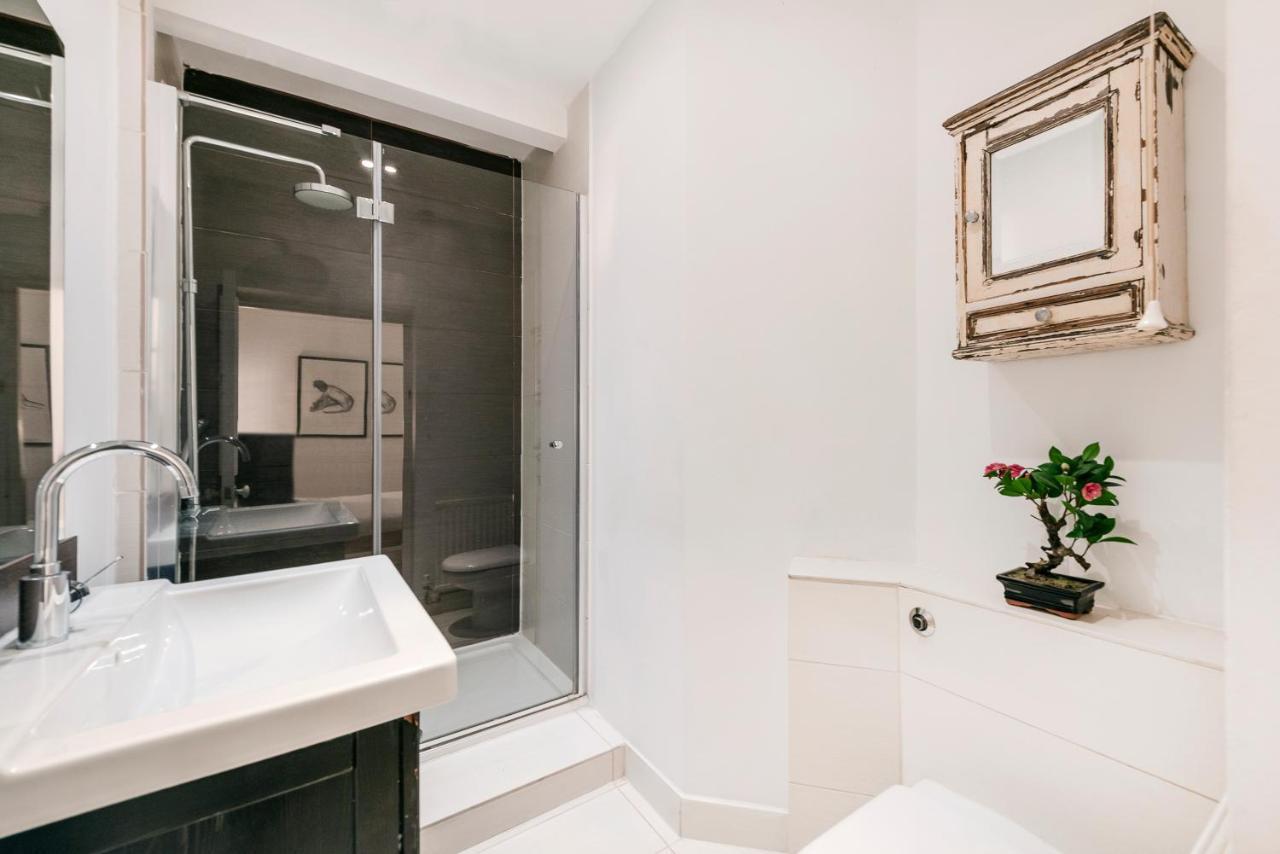 Cs Notting Hill Apartment