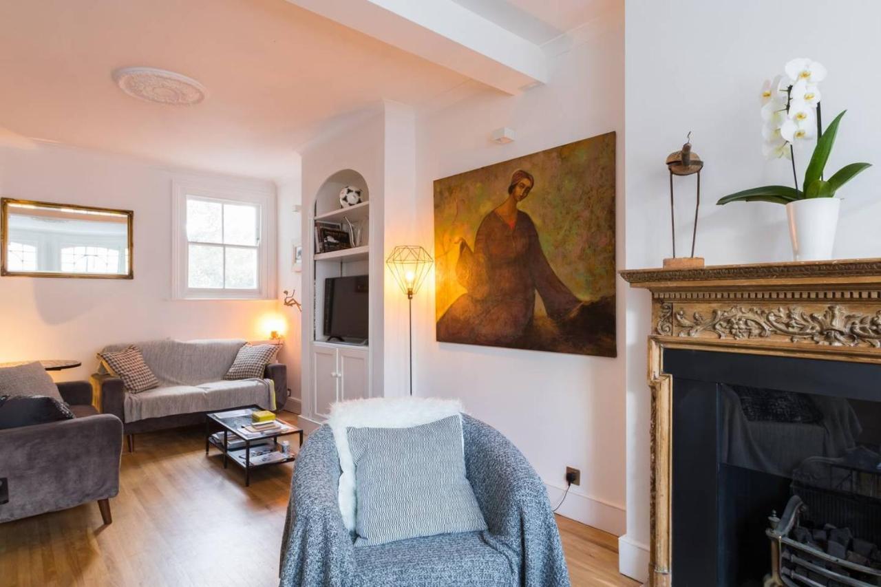 Fabulous 4-bed House In Fulham With Garden! Holiday home London