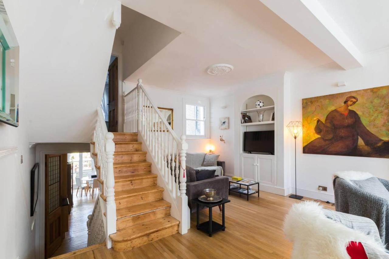 Fabulous 4-bed House In Fulham With Garden! Vakantiehuis *