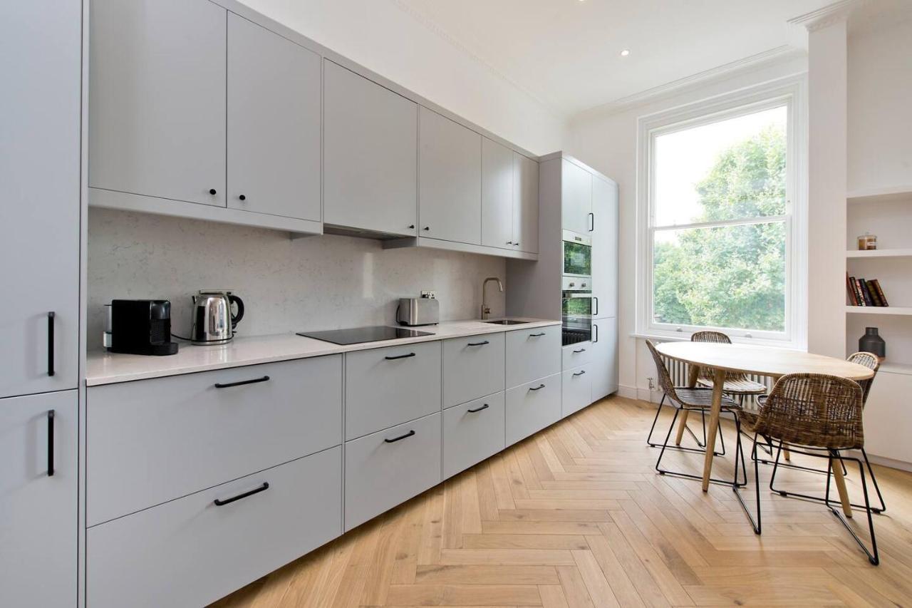 Modern, Chic 1-bed In Notting Hill Apartment London