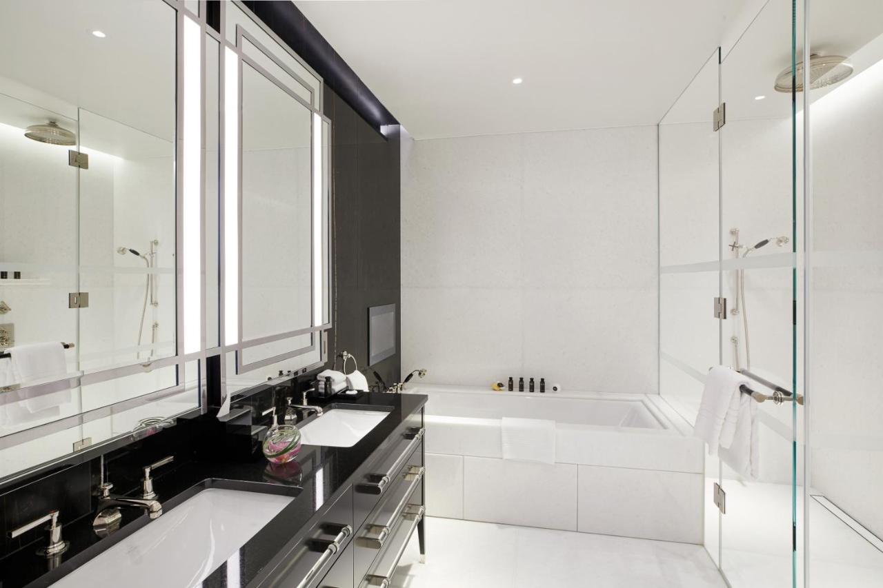 Four Seasons Residences At Ten Trinity Square 5* London