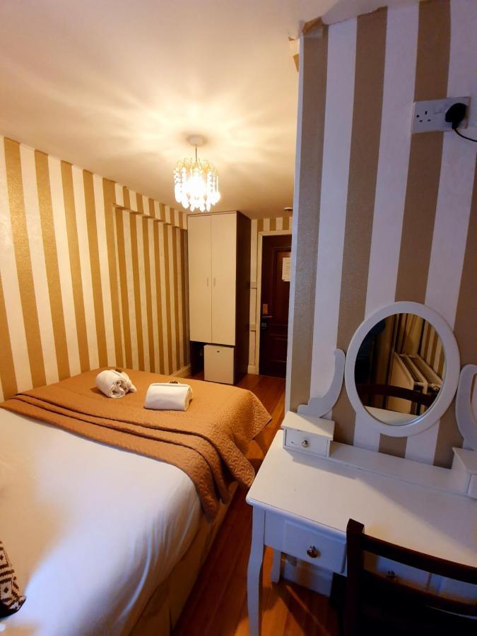 Paddington Hotel