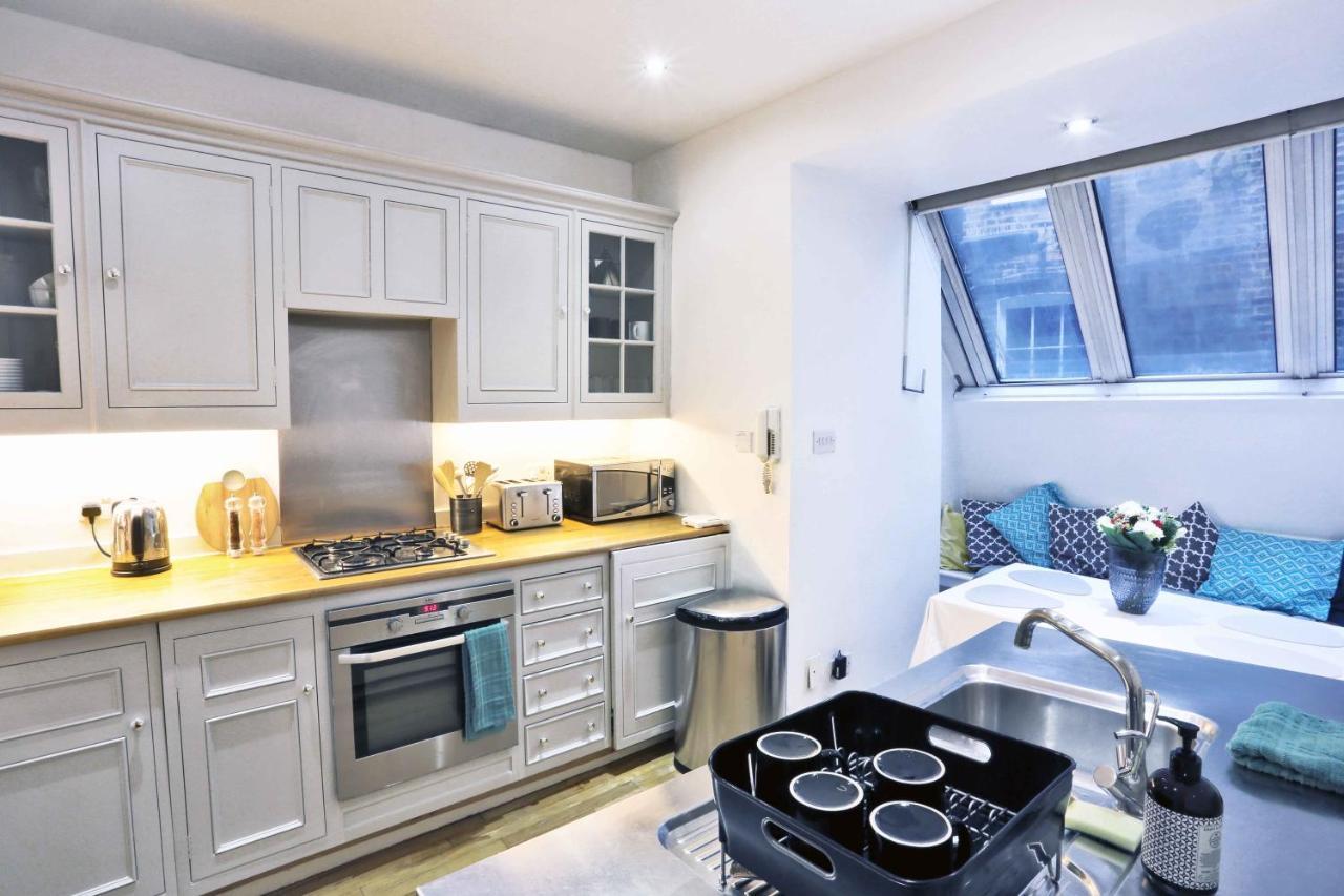 Pensión Covent Garden Suites *
