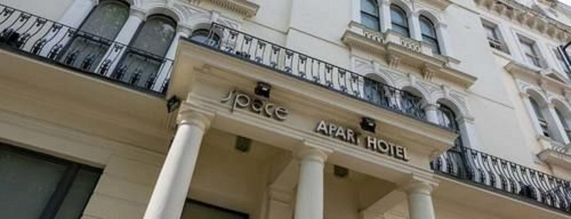 Space 4* London