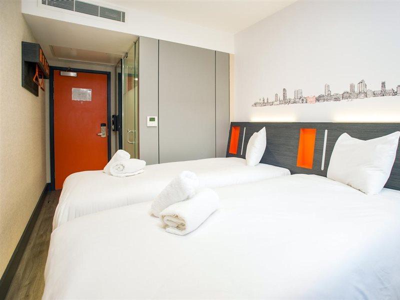 Hotell Easyhotel Shoreditch London