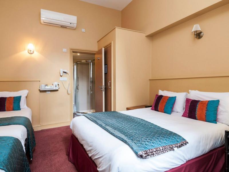 Rose Park 3* London