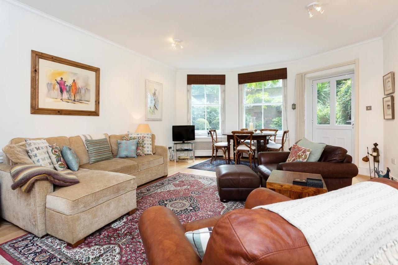 Veeve - South Kensington Garden Apartment *