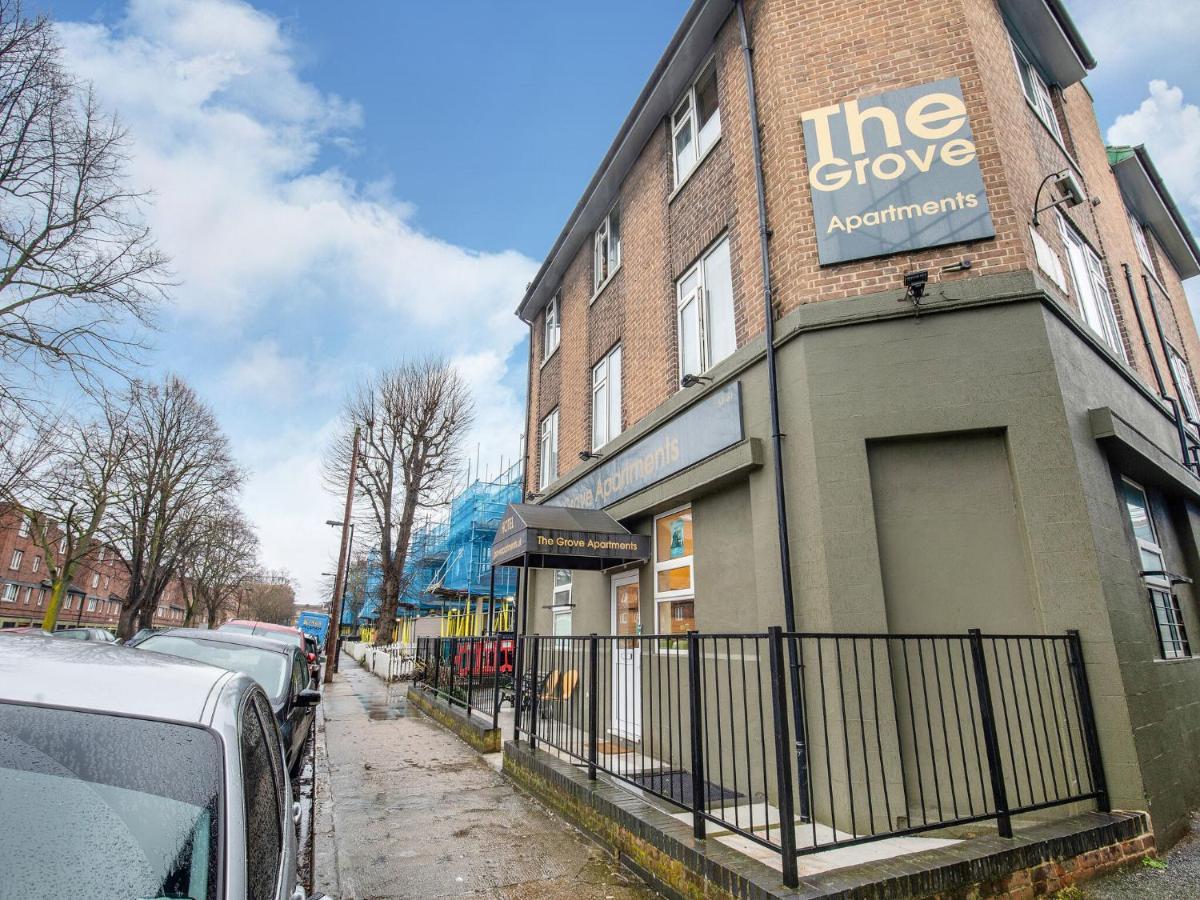 Lovely In With Patio * Londen